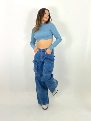 Cloud crop sweater