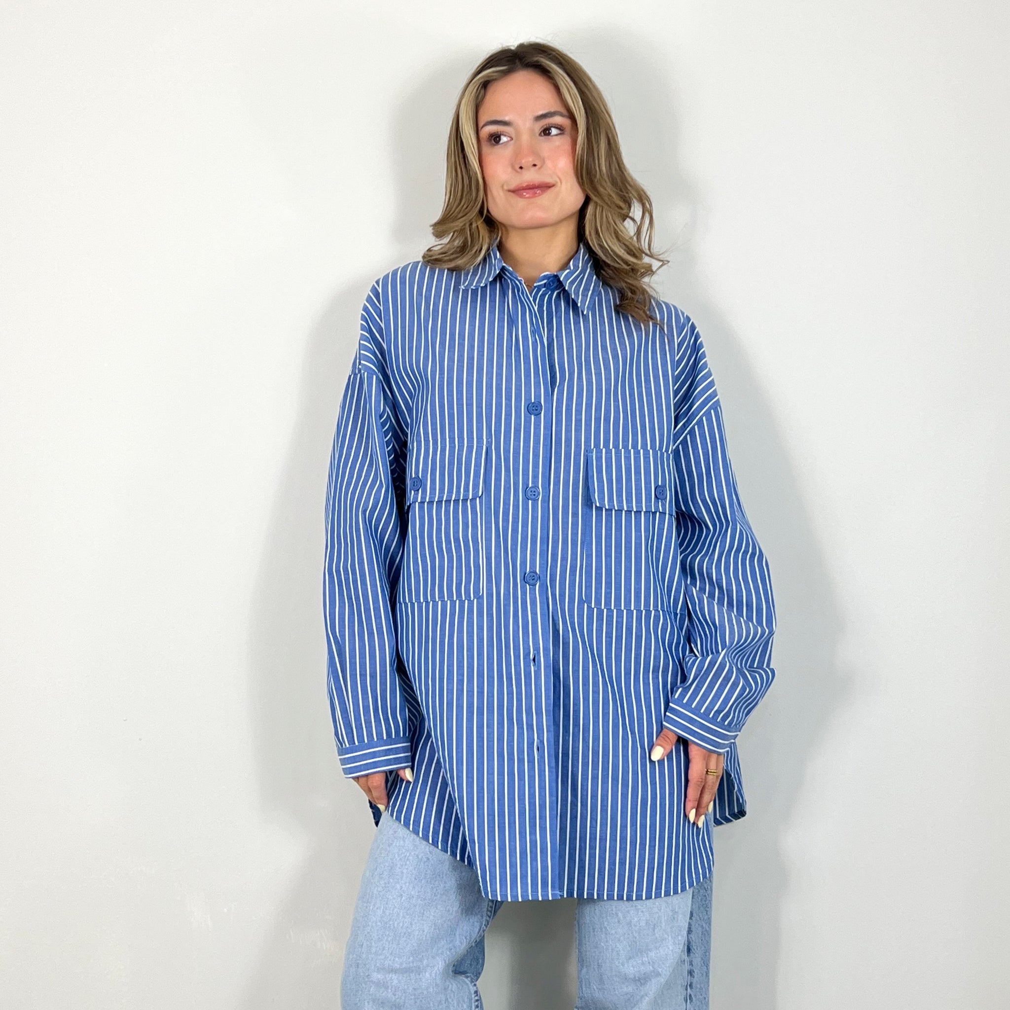 Extra oversized shirt