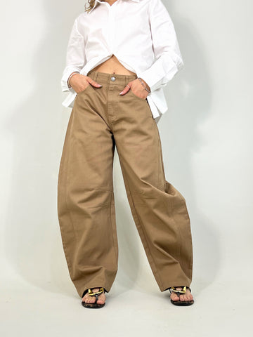 Mousse barrel jeans
